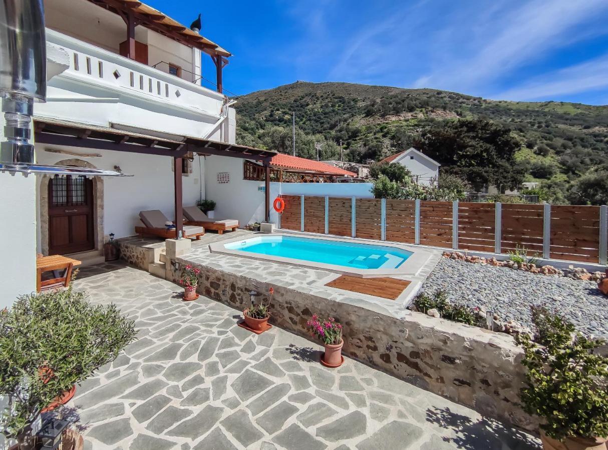 Villa Cosmakis Rodakino Exterior photo
